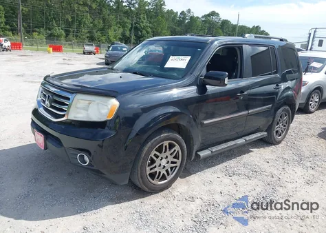 2013 Honda Pilot Touring z USA, uszkodzony, nr VIN 5FNYF3H98DB014290